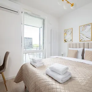 Apartament Rentplanet - Wiktoryn, Warszawa